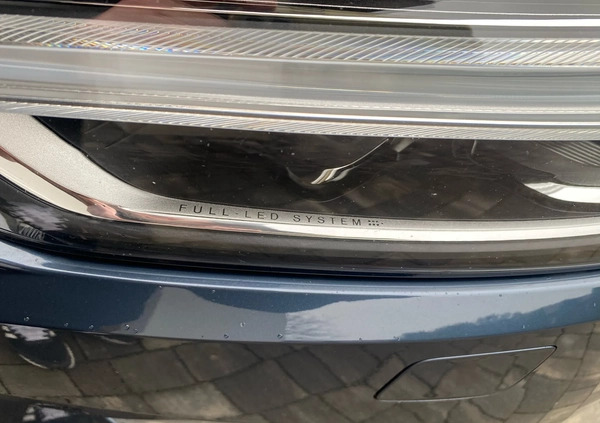 Volvo XC 60 cena 129900 przebieg: 100000, rok produkcji 2018 z Sulejówek małe 191